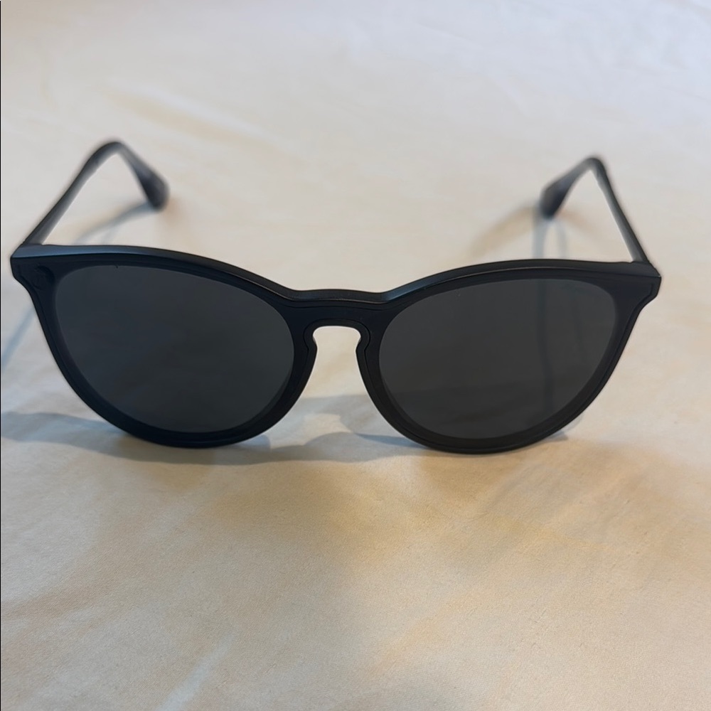 Blenders Black Sunglasses